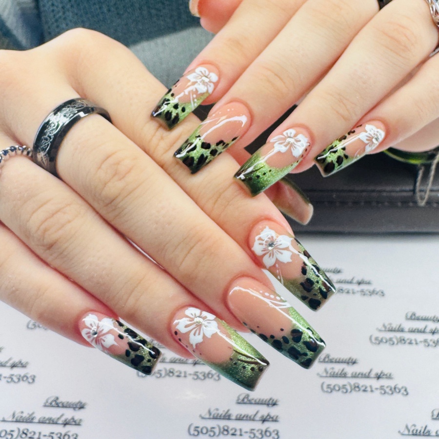 Beauty Nails and Spa